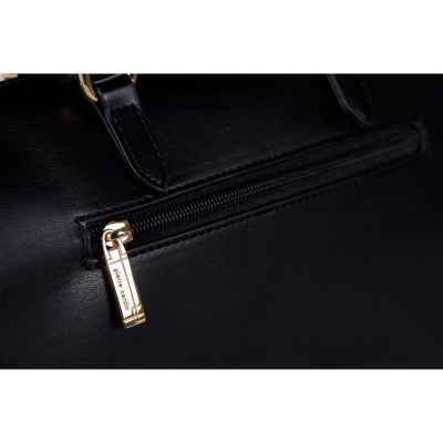 Τσάντα Χειρός Pierre Cardin Μαύρη από Patent Eco Leather με Καπιτονέ Ιμάντα Ώμου 2355-CH01-black Τσάντα Χειρός Pierre Cardin Μαύρη από Patent Eco Leather με Καπιτονέ Ιμάντα Ώμου 2355-CH01-black