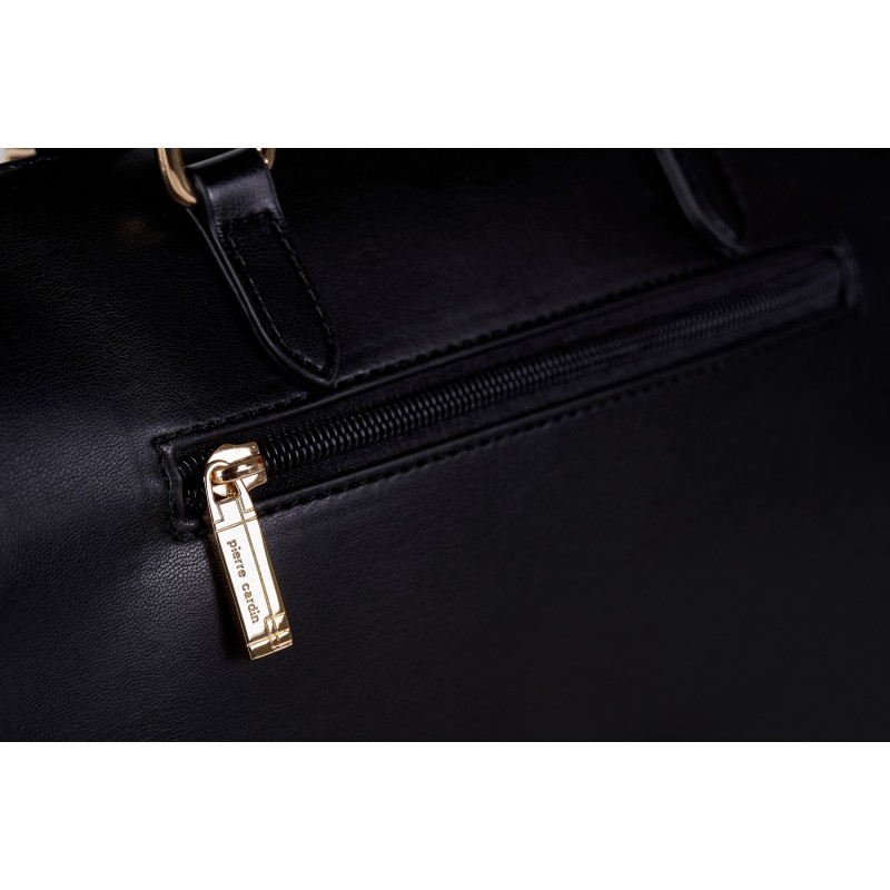 Τσάντα Χειρός Pierre Cardin Μαύρη από Patent Eco Leather με Καπιτονέ Ιμάντα Ώμου 2355-CH01-black Τσάντα Χειρός Pierre Cardin Μαύρη από Patent Eco Leather με Καπιτονέ Ιμάντα Ώμου 2355-CH01-black